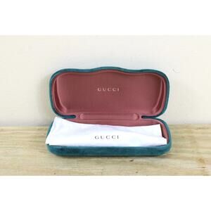 Gucci Eyeglass Case Green Velvet Clamshell With Cloth